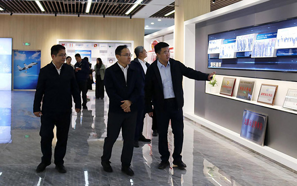 中國鋼研黨委副書記、總經(jīng)理高宏斌一行 到航產(chǎn)集團調(diào)研